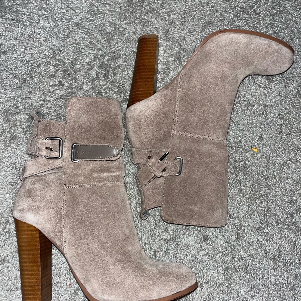 Booties - Picture 5 of 6